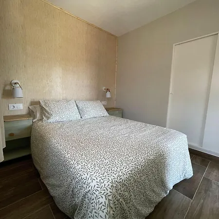 Aparthotel Barco Da Vella