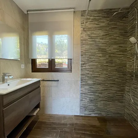 Barco Da Vella Hotel apartamentowy Merejo